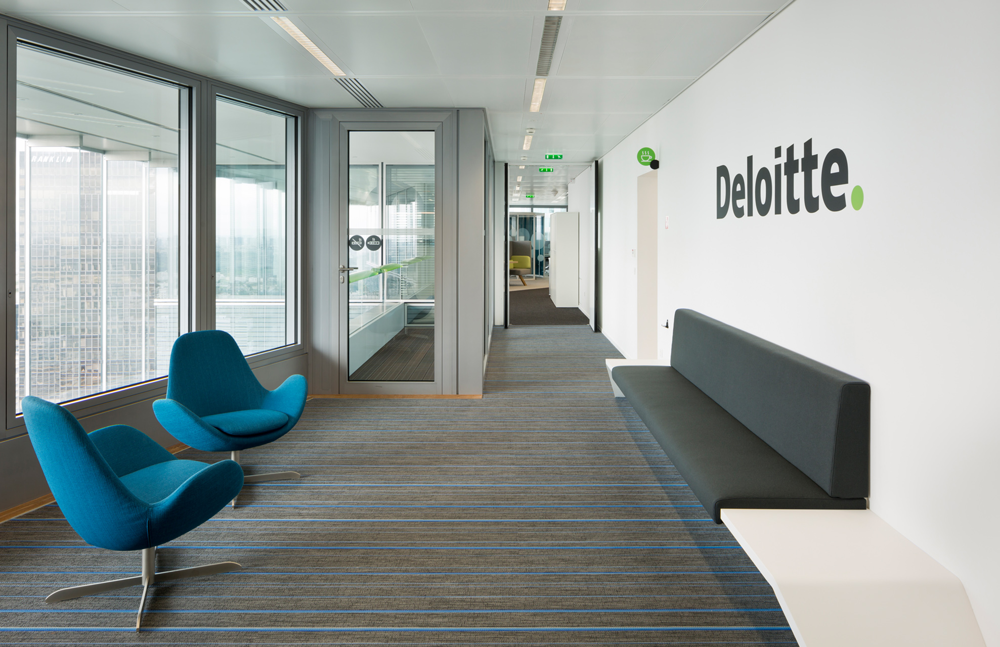 Flint Blue • Deloitte - France